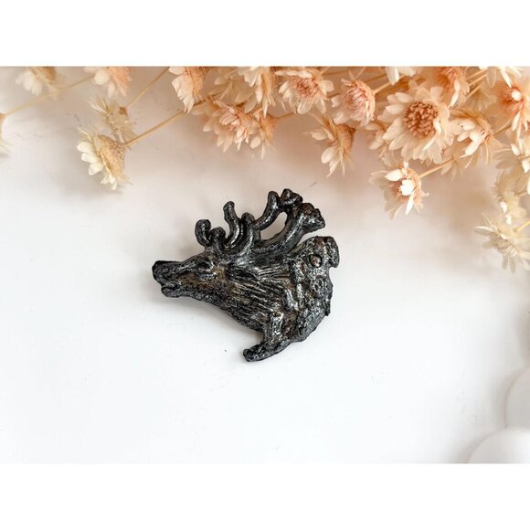 Stag Large Deer Figural Textured Silver Toned Vintage Lapel Pin | Brooch - Picture 2 of 10